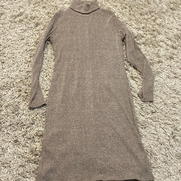 Charlotte Russe sweater dress used - Picture 1 of 6